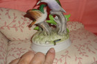 GORHAM JAPAN 5.5" PORCELAIN MUSIC BOX-PLAYS QUE SERA SERA-RARE ON/OFF SWITCH- — photo 4