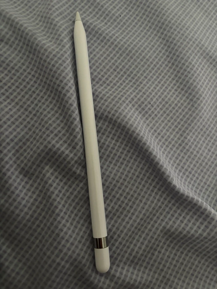 Apple iPad 10.2" 2021 9th Gen Wi-Fi, 64GB, Space Gray With Apple Pencil - Image 3 of 4