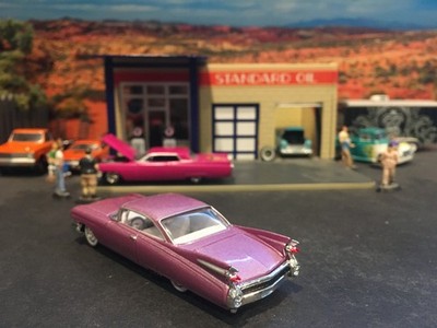 1:64 Hot Wheels Limited Edition 1959 59 Cadillac Coupe DeVille