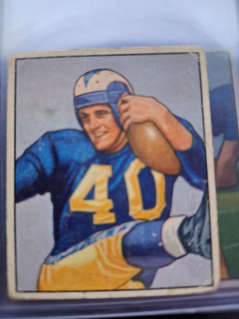 Elroy Hirsch #52 Football Cards 1950 Bowman trading card — raw and PSA graded price guide