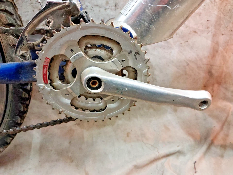 2004 Trek Y26 RST FS MTB Bike 17.5" Medium Softtail Full-Suspension 26" USA Made - Image 4 of 4