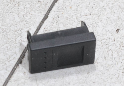 VW Polo 6N2 Bj 00 Blind Stopfen Deckel Blende Abdeckung Schalter #111596-F446