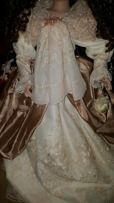 Vntage Porcelan Tall Doll n a Marvelous Dress for Collectors and
