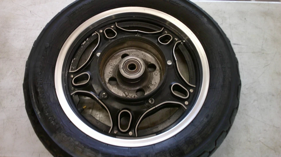 Llanta trasera Honda Nighthawk 650 CB650 1982 Comstar Foto 2 de 4