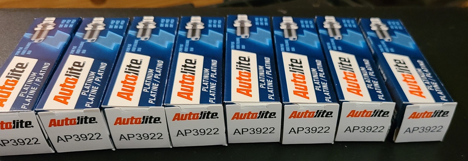 Lot of 8 Autolite Platinum Spark Plugs AP3922