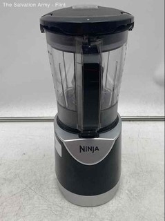 Ninja Black Silver Countertop Small Appliance Blender With Lid And Blade
