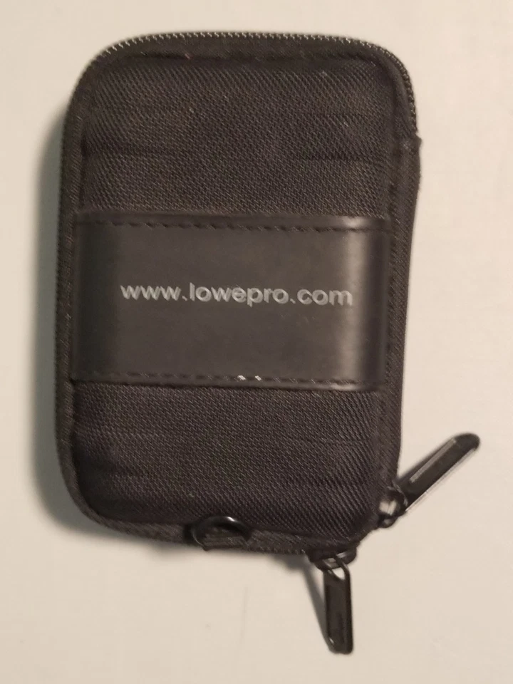 Lowepro Santiago 20 Hard Camera GOPRO Case Black Nice In EUC READ LOOK - Image 2 of 4