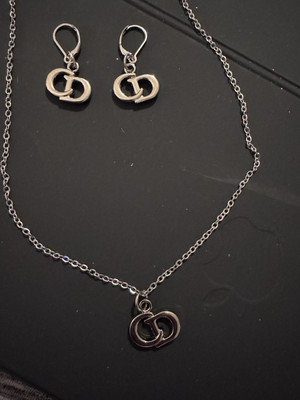 Handmade Zipper Pull Designer Earrings & Necklace