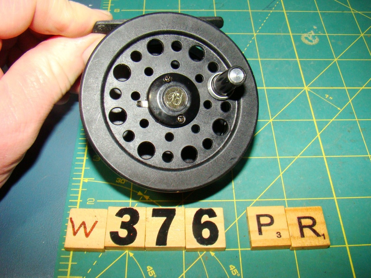 W0376 PR PFLUEGER SUMMIT 1294 FLY FISHING REEL | eBay