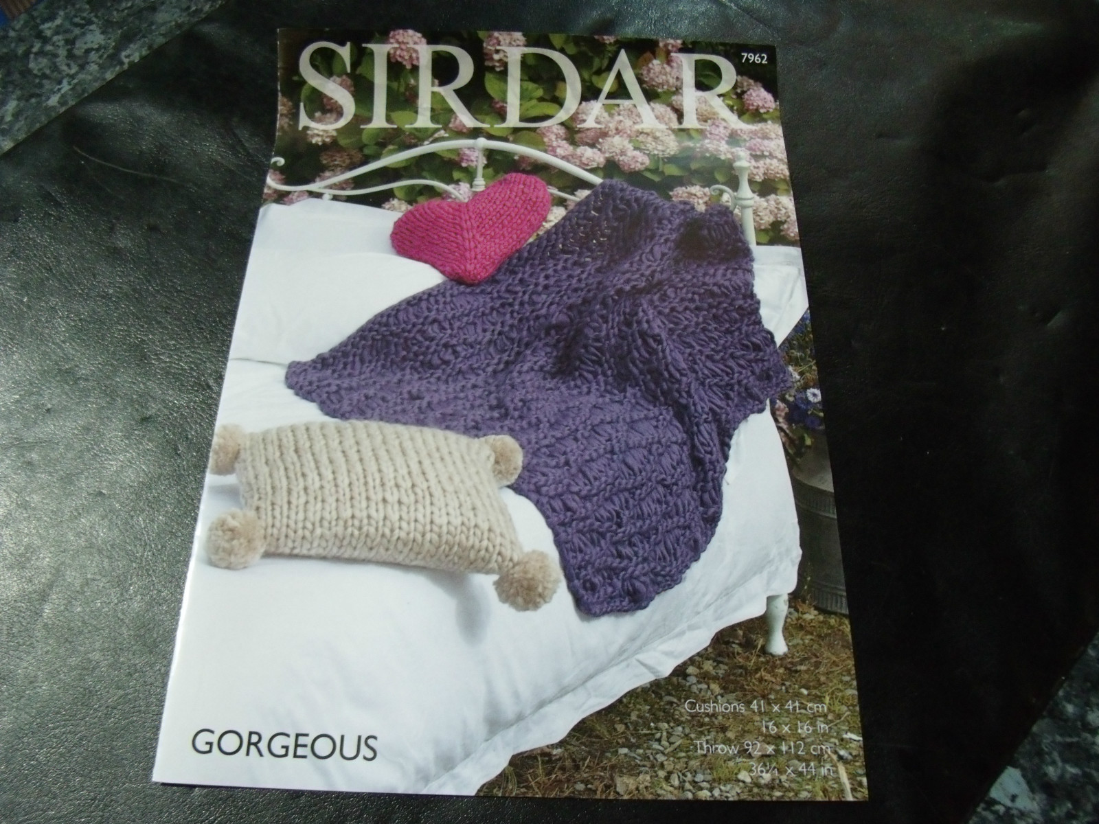 Sirdar Mega Chunky Knitting Pattern 7962 Home Accessories 3 Designs