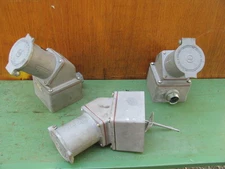 Arrow H&H 60A 600VAC Water Explosion Proof Pin and Sleeve Receptacle + Enclosure