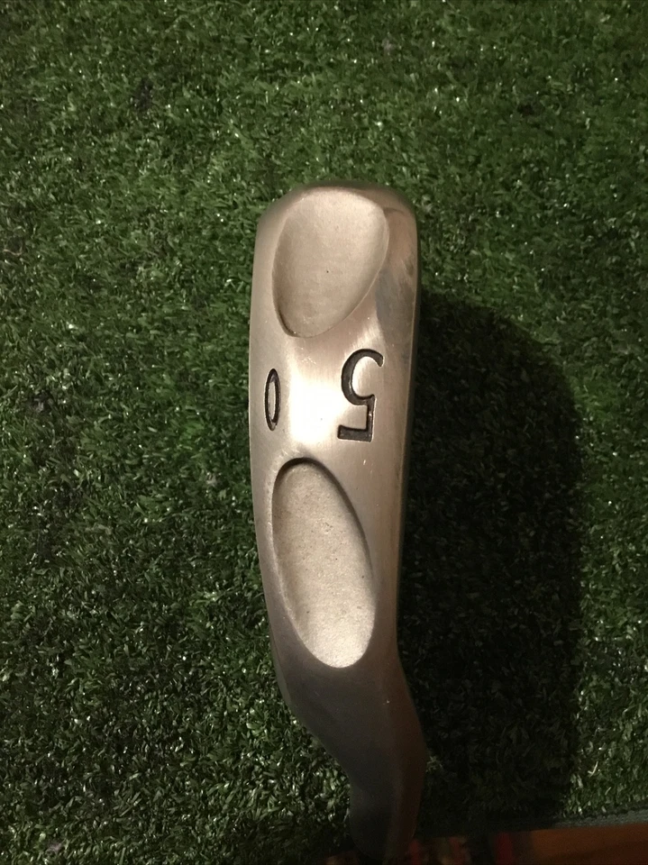 Tommy Armour Ladies Ti-100 5 Iron Graphite Shaft (Demo) - Image 3 of 4