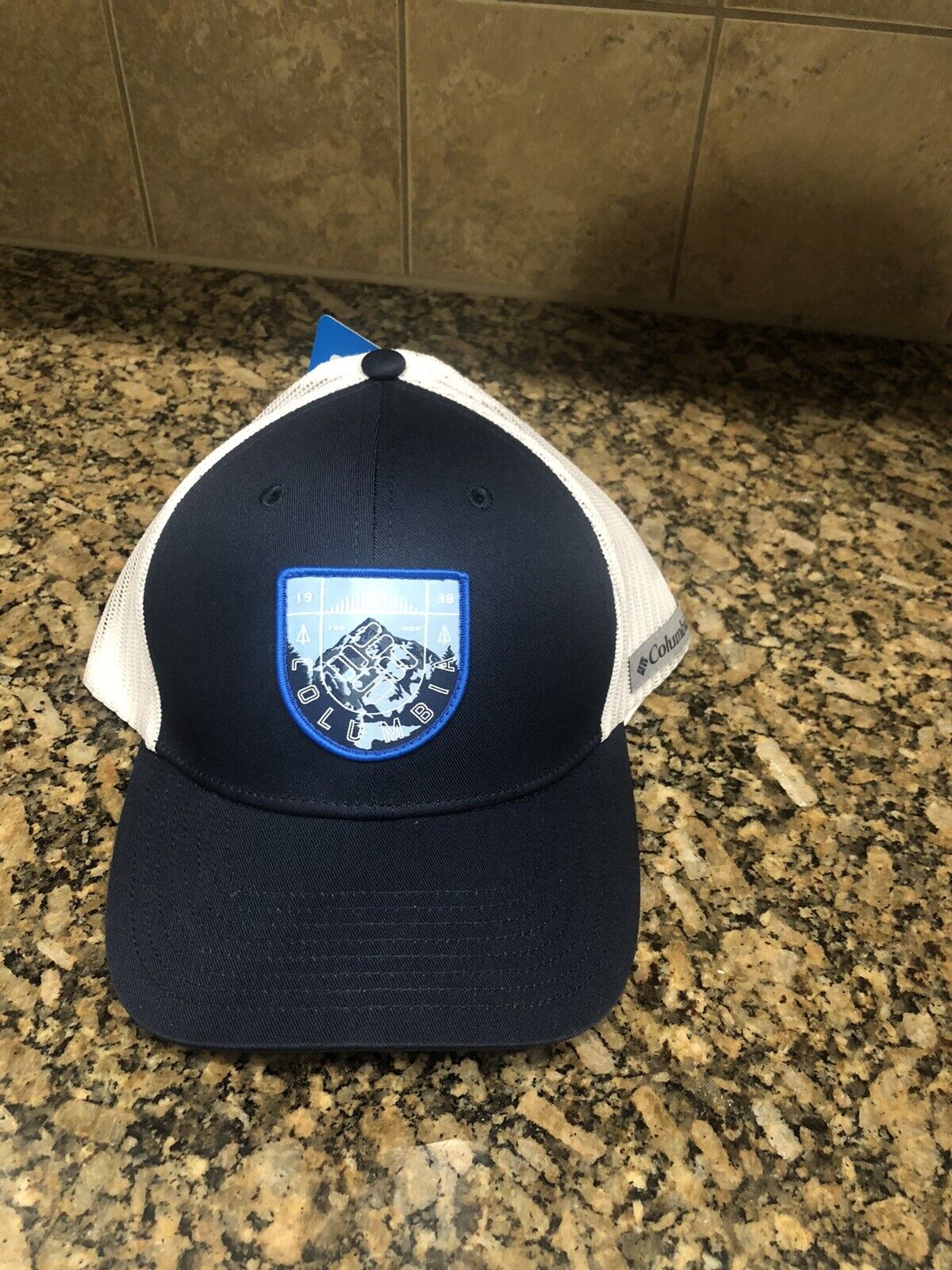 Columbia Spring Grove II Dark Blue Unisex Snapback Hat (Brand New w/Tags)