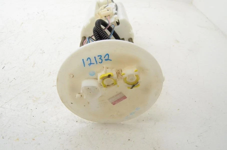 2007-2009 Toyota Fj Cruiser MT 4x4 Fuel Pump Assembly 77020-35121 Foto 2 de 4