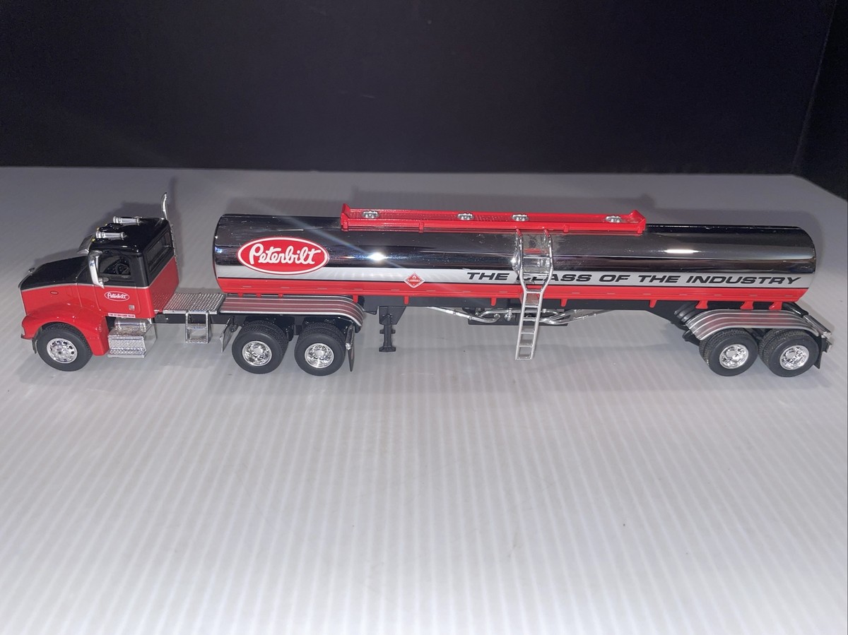 1:64 SPECCAST PETERBILT 385 タンカー SpecCast 1:64 - Peterbilt 385 Tanker - PB 385 w/Fuel Tanker