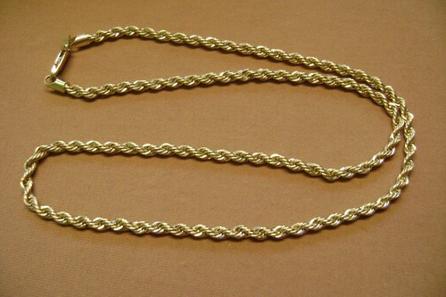 VINTAGE 18 KT. GL (GOLD LAYERED) 23" LENTH ROPE CHAIN NECKLACE - Picture 6 of 8