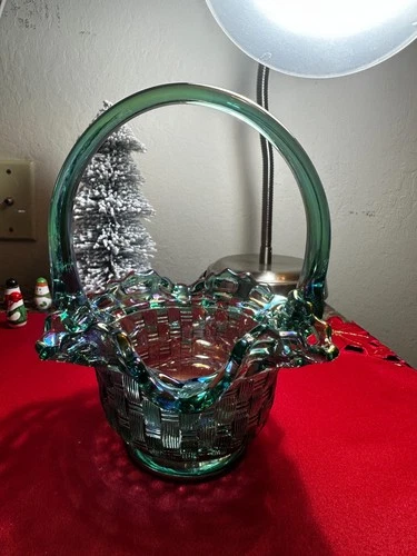 Vintage Fenton Carnival Glass Art Glass Weave Pattern Basket 6 in.