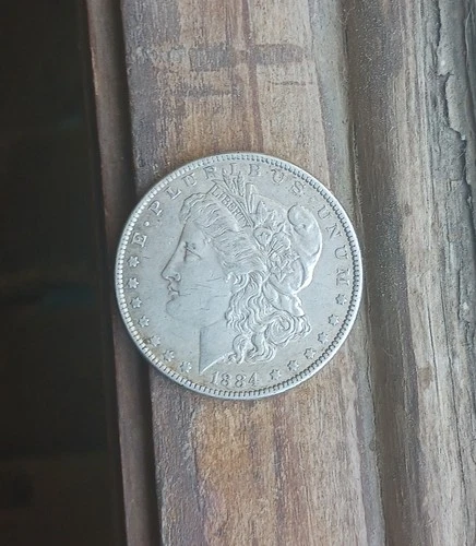 1884 Philadelphia Morgan Silver Dollar XF -A U Grade