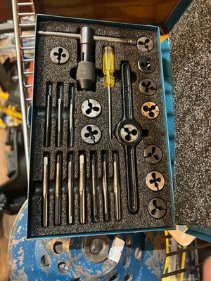 Greenfield Tap & Die O.K. Jr. Tap & Die Set No. B10, 10 Sizes, EDP No. 00526