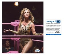 Betty Gilpin "GLOW" Autograph SIGNED 'Debbie Eagan' 8x10 Photo C ACOA