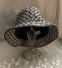 Vintage Liz Claiborne Logo Bucket Hat Hipster Classic Office Travel