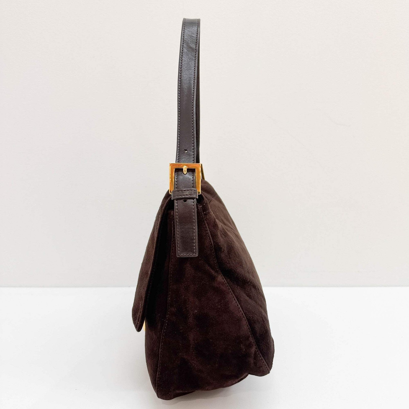 FENDI Mamma Baguette Brown Suede Shoulder Bag thumbnail 6