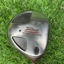 Titleist 975D Driver 9.5  Right Hand Graphite Shaft Stiff Flex