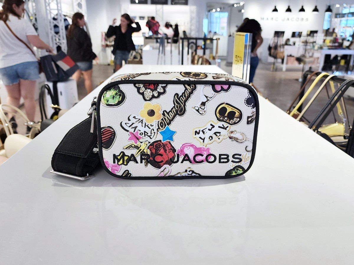 MARC BY MARC JACOBS ☆超美品 Marc Jacobs Marc Jacobs Small Saffiano Leather Tote Crossbody
