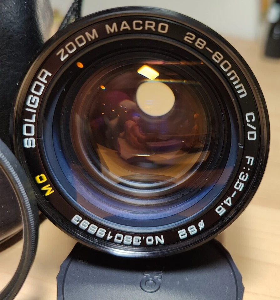 Olympus OM Soligor 28-80mm Zoom Macro Con Tapas, Filtro UV y Bolsa Foto 2 de 4