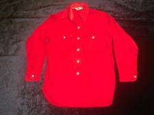 Men  s VTG Woolrich Red Wool Button Shirt Size M