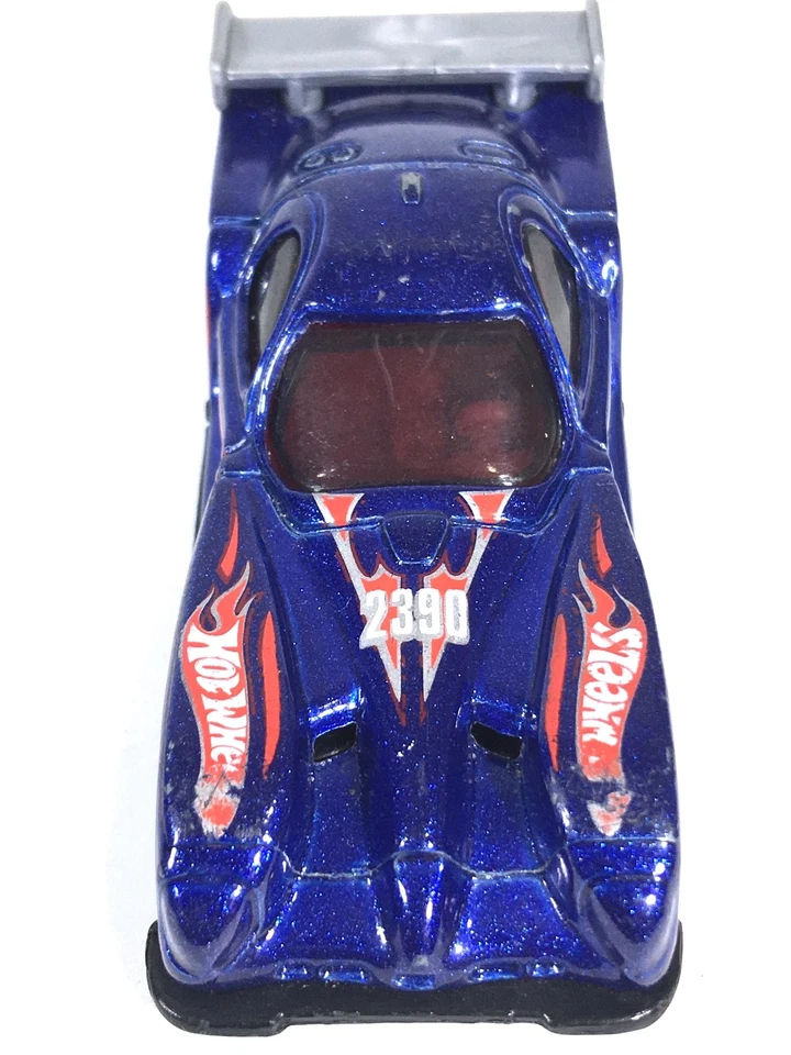 Гоночный автомобиль Hot Wheels Panoz GTR 1 2390 с красно-бело-голубым флагом Малайзия 1997 - Изображение 3 из 4