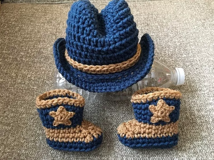 COWBOY newborn baby HAT and BOOTS set BLUE WARM BROWN crochet 0 3