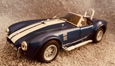 1965 Shelby Cobra 427 1:32 Scale in Blue by Kinsmart