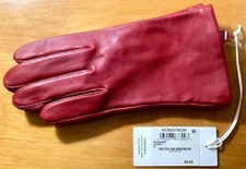 Ladies fine leather driving gloves, new, Cherry color, size Med, Nordstrom