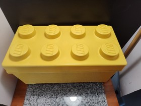 LEGO CLASSIC LARGE YELLOW BRICK.  STORAGE CONTAINER BIN For LOOSE LEGO PIECES. 