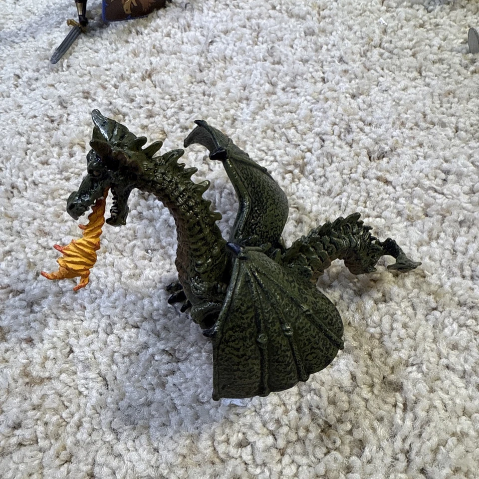 Lote de figuras de acción de fantasía medieval Papo - Caballeros, caballos, dragones vendidos como están Foto 4 de 4