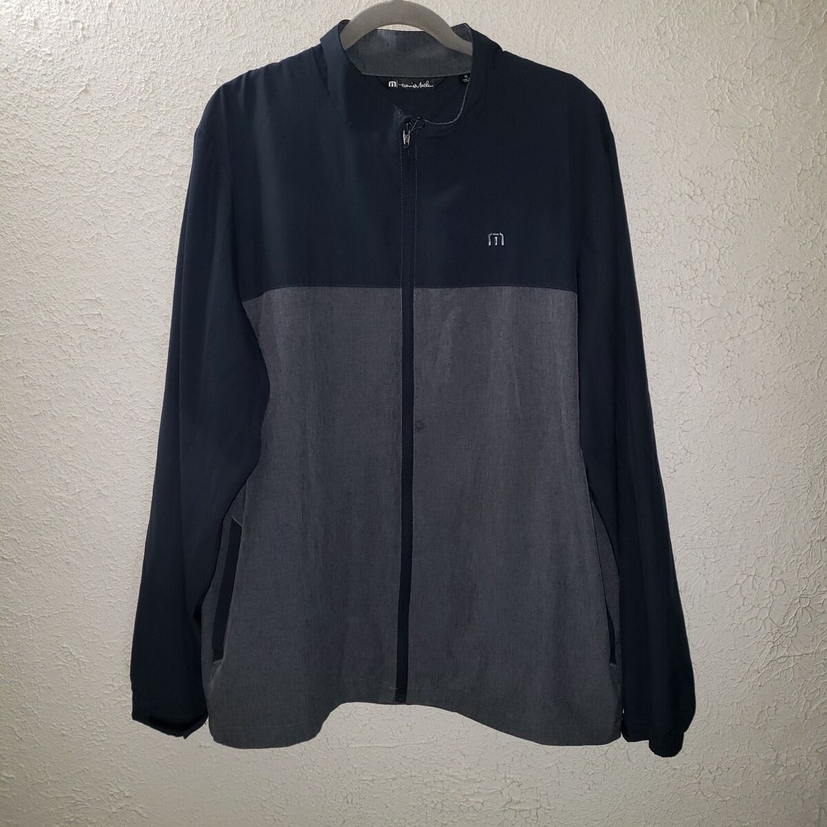 TRAVIS MATHEW XL ネイビー ジャケット　ゴルフ TRAVIS MATHEW XL ネイビー ジャケットゴルフ
