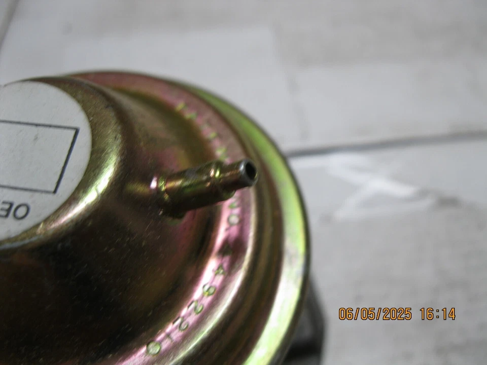 Tomco 30105 Exhaust Gas Recirculation (EGR) Valve - Image 3 of 4