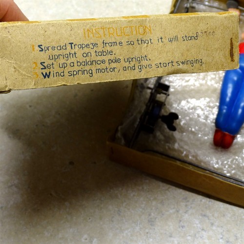 Vintage Arty The Trapeze Artist, Wind Up Toy + Box, Works - Imagen 12 de 14