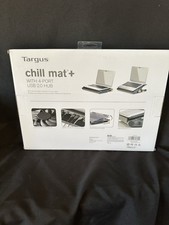 Targus Chill Mat Laptop Cooling Pad 4-Port USB Hub for 17" Laptops Gray