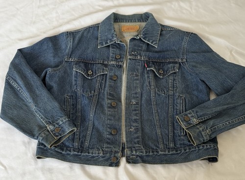 Vintage Levi’s Denim Trucker Jacket Size Men's 46R 70506 0216 USA Dark Wash 80s