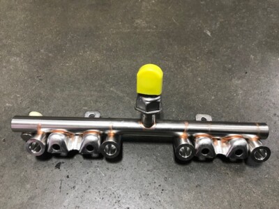 NEW OEM BMW 1 F21 F20 FUEL RAIL INJECTOR PIPE 13537592426 7592426 