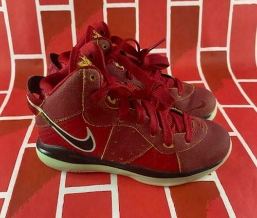Nike Lebron VIII 8 QS Empire Jade Glow 