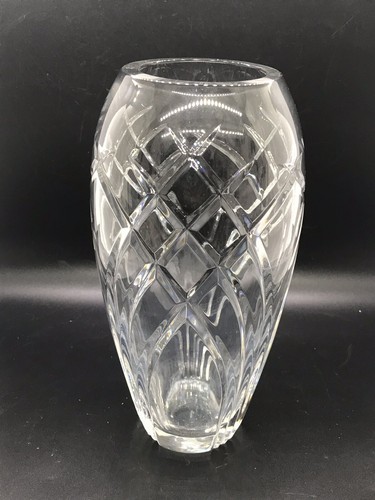 ROGASKA CRYSTAL LARGE 8” FLOWER VASE DIAMOND DESIGN SIGNED - Picture 8 of 9