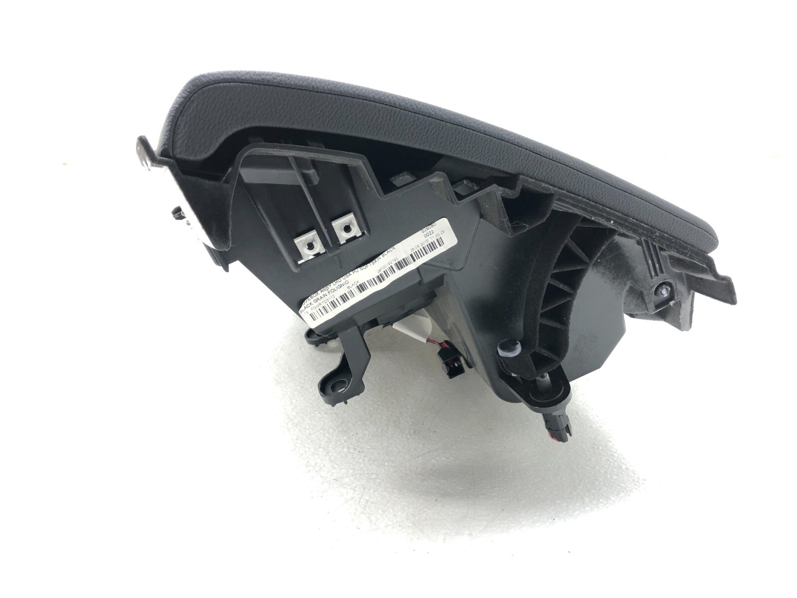 2014-2019 MASERATI GHIBLI S GLOVE BOX STORAGE COMPARTMENT OEM.