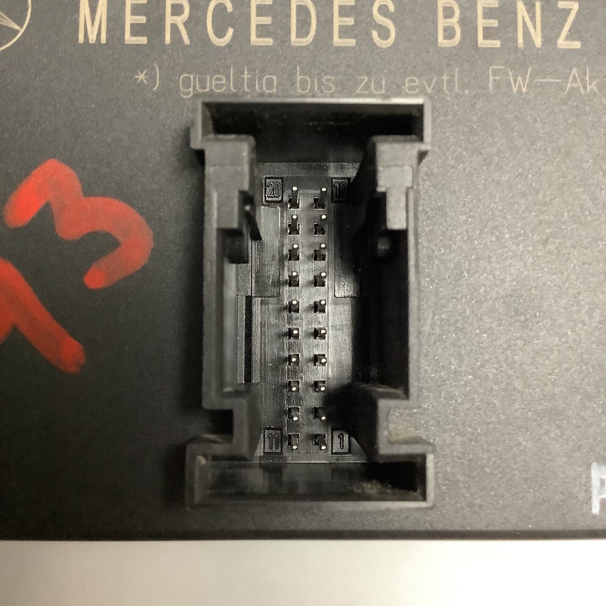 2011 Mercedes S550 W221 OEM Central Gateway Control Module 
