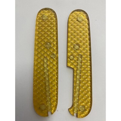 One Pair of PEI Fish Scale Handle Scales for 91mm Victorinox