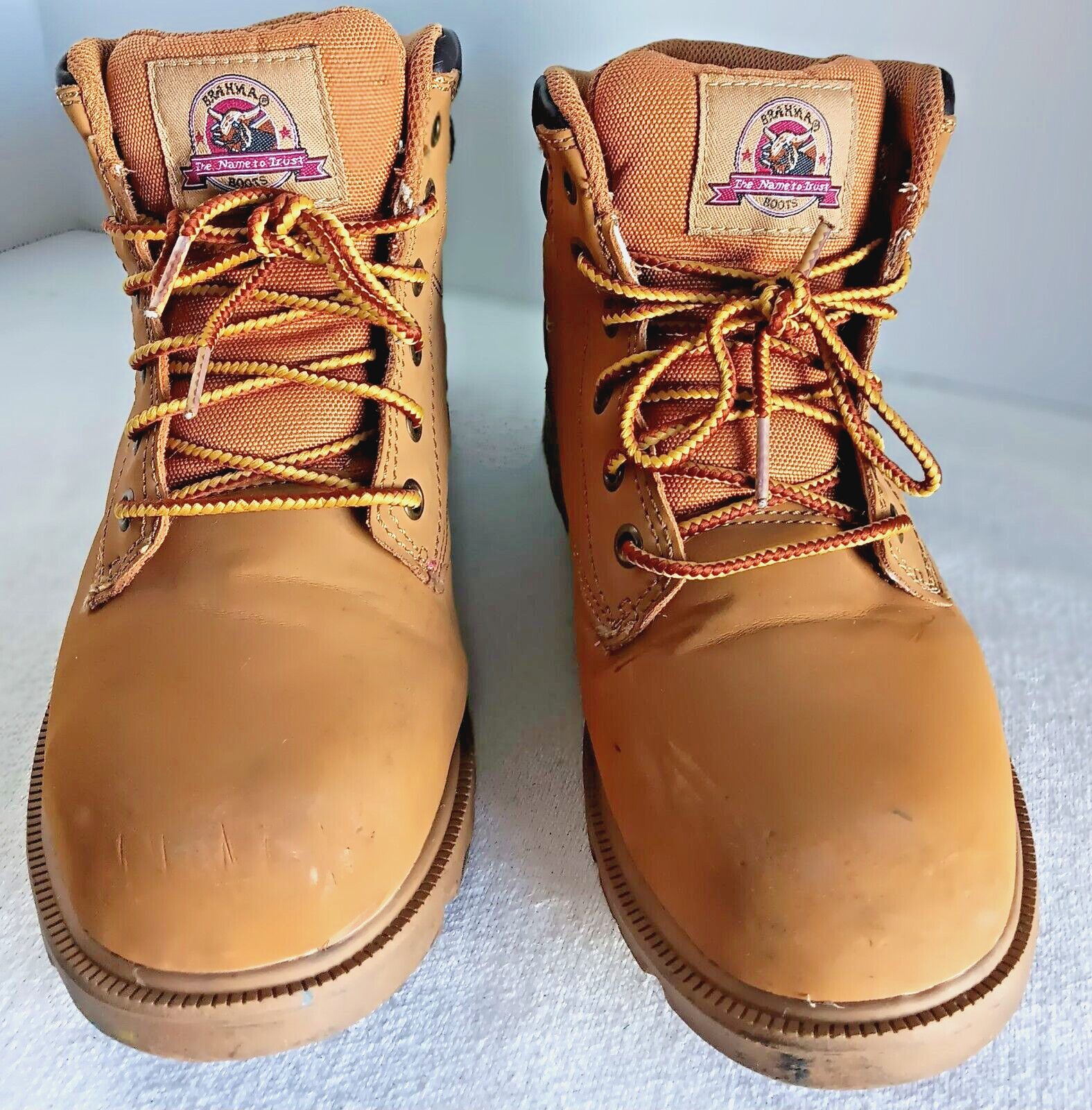 BRAHMA - SIZE: 8 - Women's Steel Toe Work Boots Oil and Slip resistant