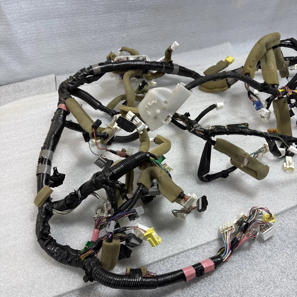 Lexus LS430 Under Dashboard Dash Instrument Panel Wiring Harness 2004-2006 OEM - Image 3 of 4
