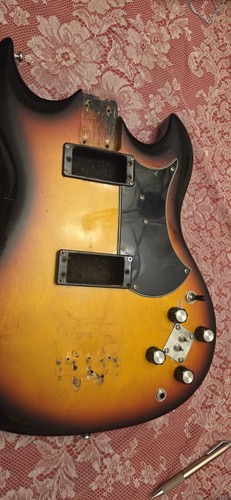 Univox Badazz shortscale Bass Body